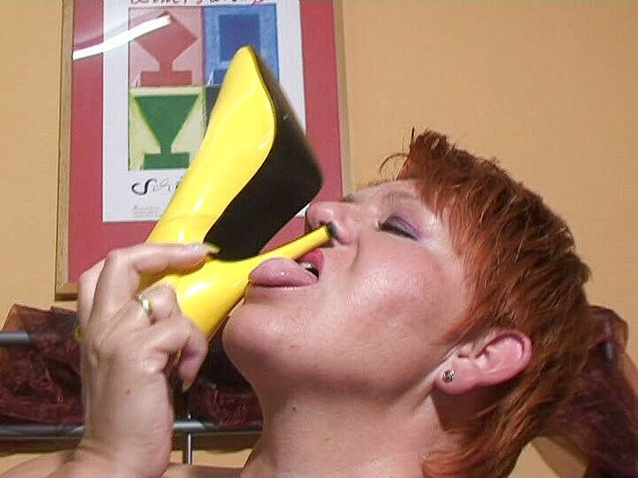 Anna Devot: Annadevot - mijn gele hakken