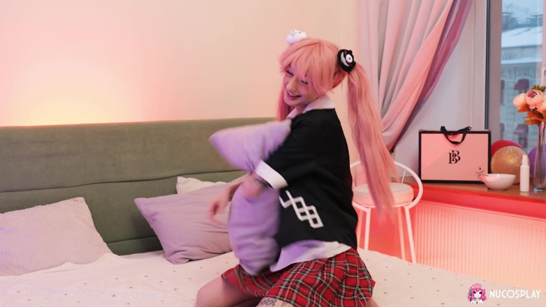 Nu Cosplay: Skinny anime slut Sasha Paige gaps her tiny little pussy