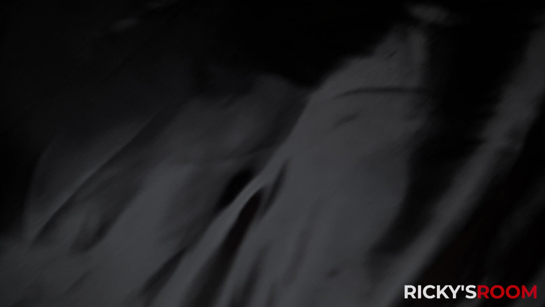 Ricky's Room: RICKYSROOM Hubungan bergaya dengan Sinatra Monroe