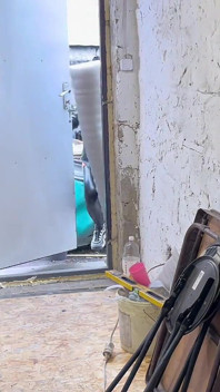 Mẹ kế bất ngờ bú cu con trai kế công nhân xây dựng?! Anh ấy xuất tinh vào miệng
