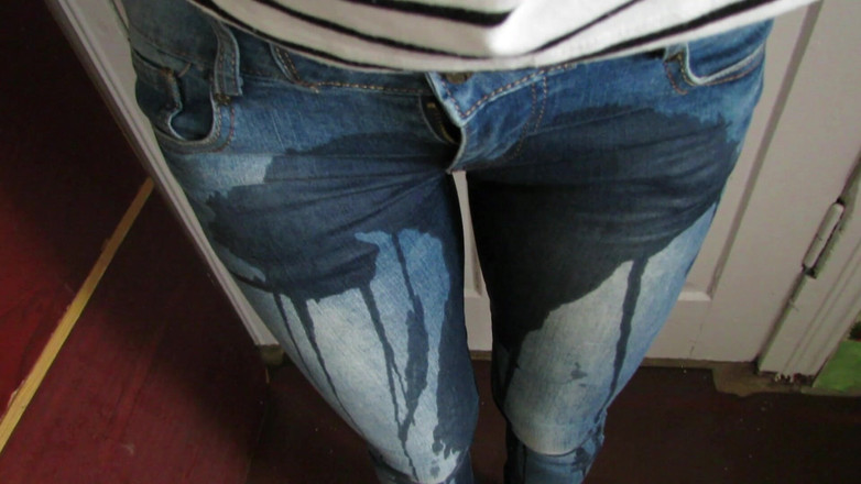 SexyAnka: Isto é para você. Lambe minhas pernas.