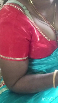 Tamil akka și Tambi