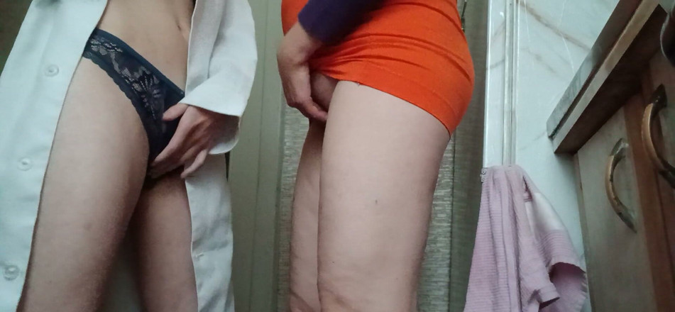 Lesbian-illusion: A MILF Doctor Has a Risky Sexual Encounter with Her...