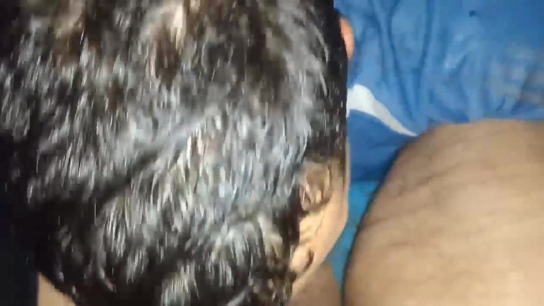 Gabes ftm: Chupé la polla de mi amigo en la plaza y...