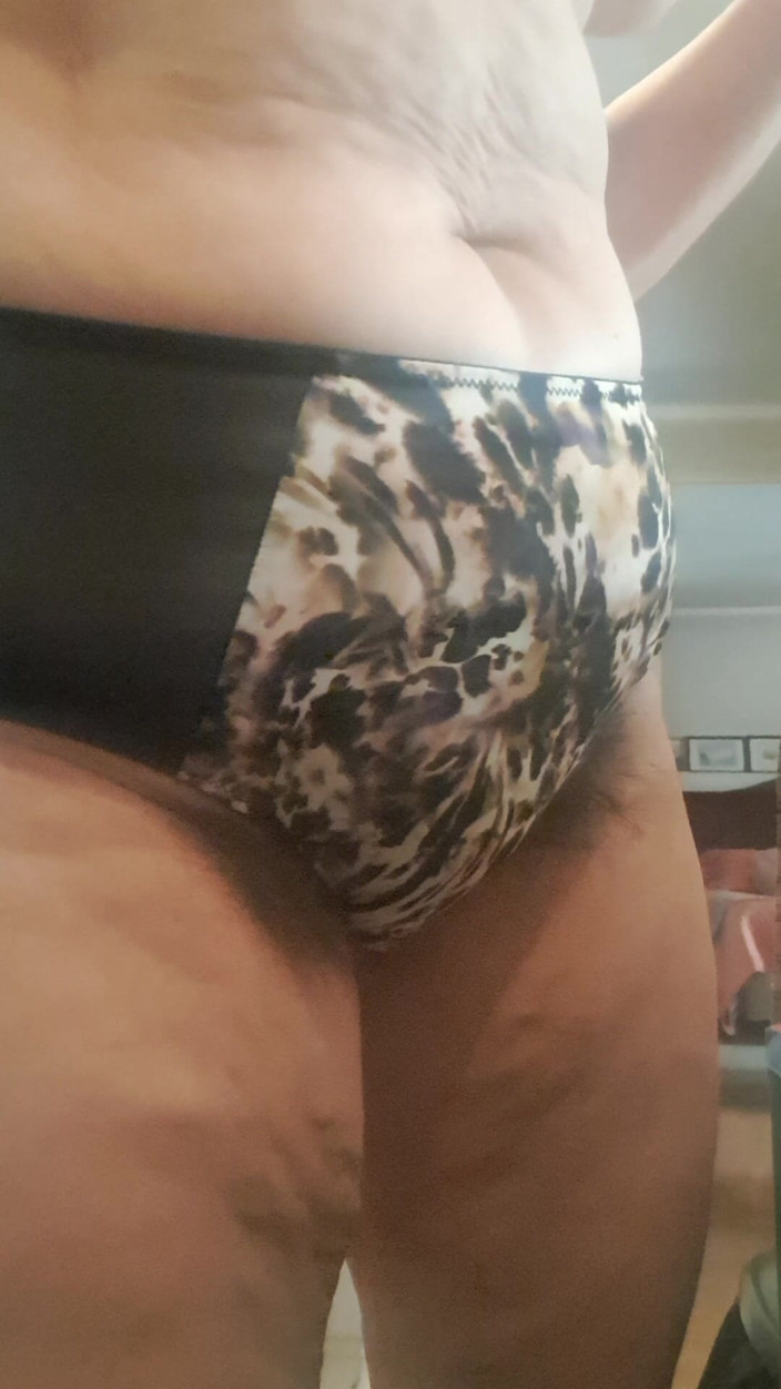 Mommy big hairy pussy: Macecha v kuchyni chce být ošukána