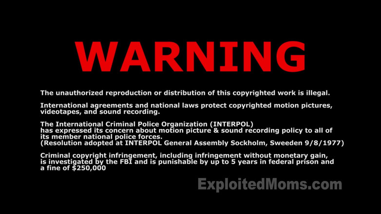 Xes Network: 흑인 대물 자지와 첫 포르노를 즐기는 섹시한 거유 갈색 머리 스튜어디스