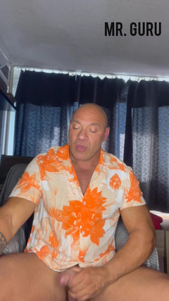 Mr. Guru: Mrguru Sexy kulturista Wank doma