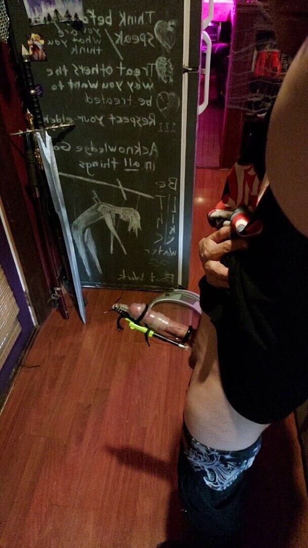 Tiffany Ciskiss: Welcome to My Nightmare Tiffany Ciskiss Penis Extender - Big Cock