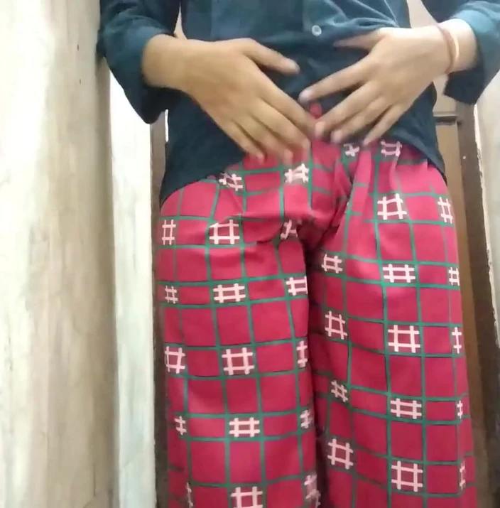 Riyathakur: Desi Bhabhi Gave Me Complete Fun