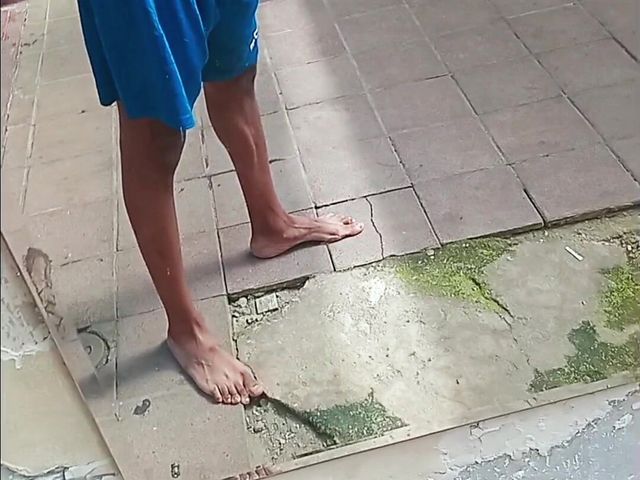 Jerking off at the Public Pool (Cruisejhb)