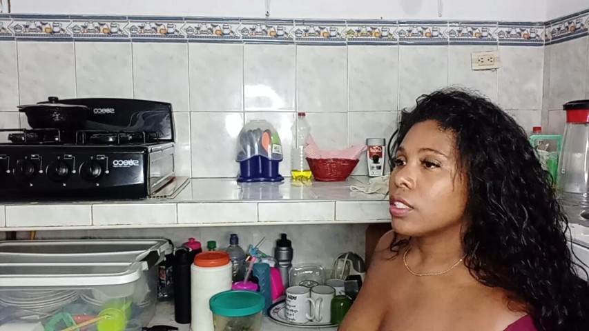 Cake Frosting in the Kitchen (Combination milf) Cake Frosting in the Kitchen (Combination milf)