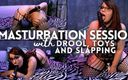 Slave Claire Bear: Sessão de masturbação - babando, brinquedos e tapa