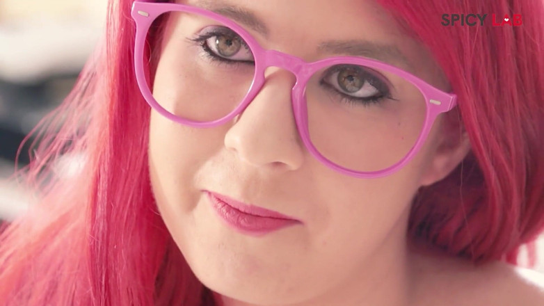Spicy Lab Production: La profesora lesbiana latina