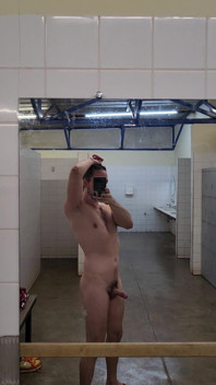 Mirroring Dick All Around