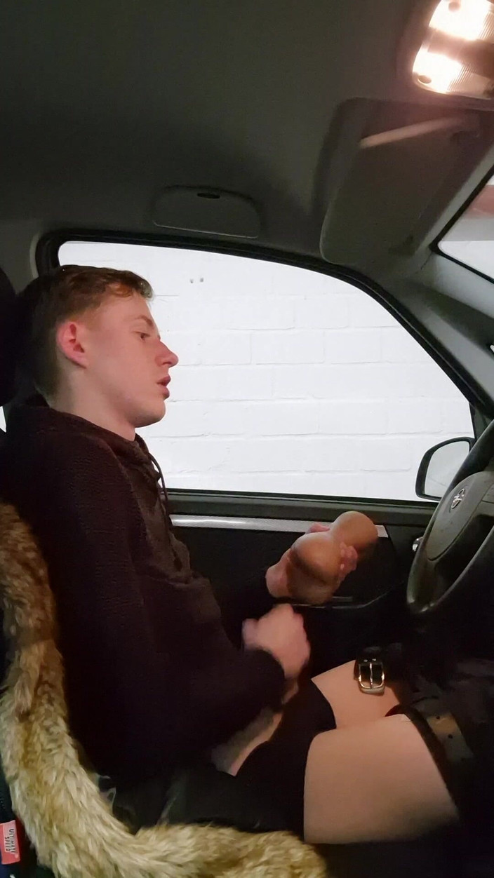 Juliausnrw: Chceš mi pomoct?