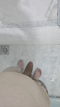 Shower Boyz Naked Boyz