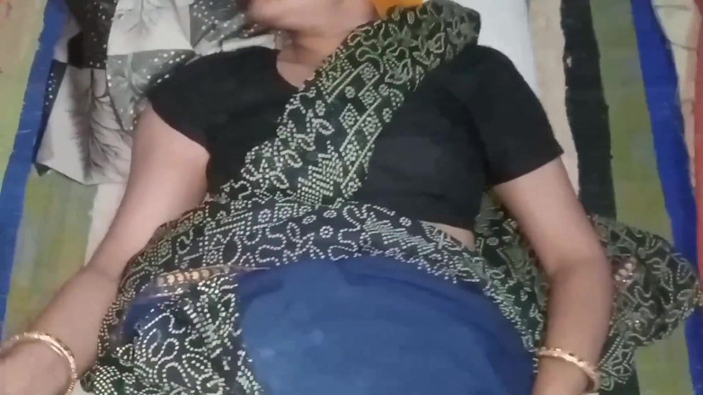 Janvibhabhii: Fratele vitreg mi-a lins pizda cu limba lui fierbinte înainte de...