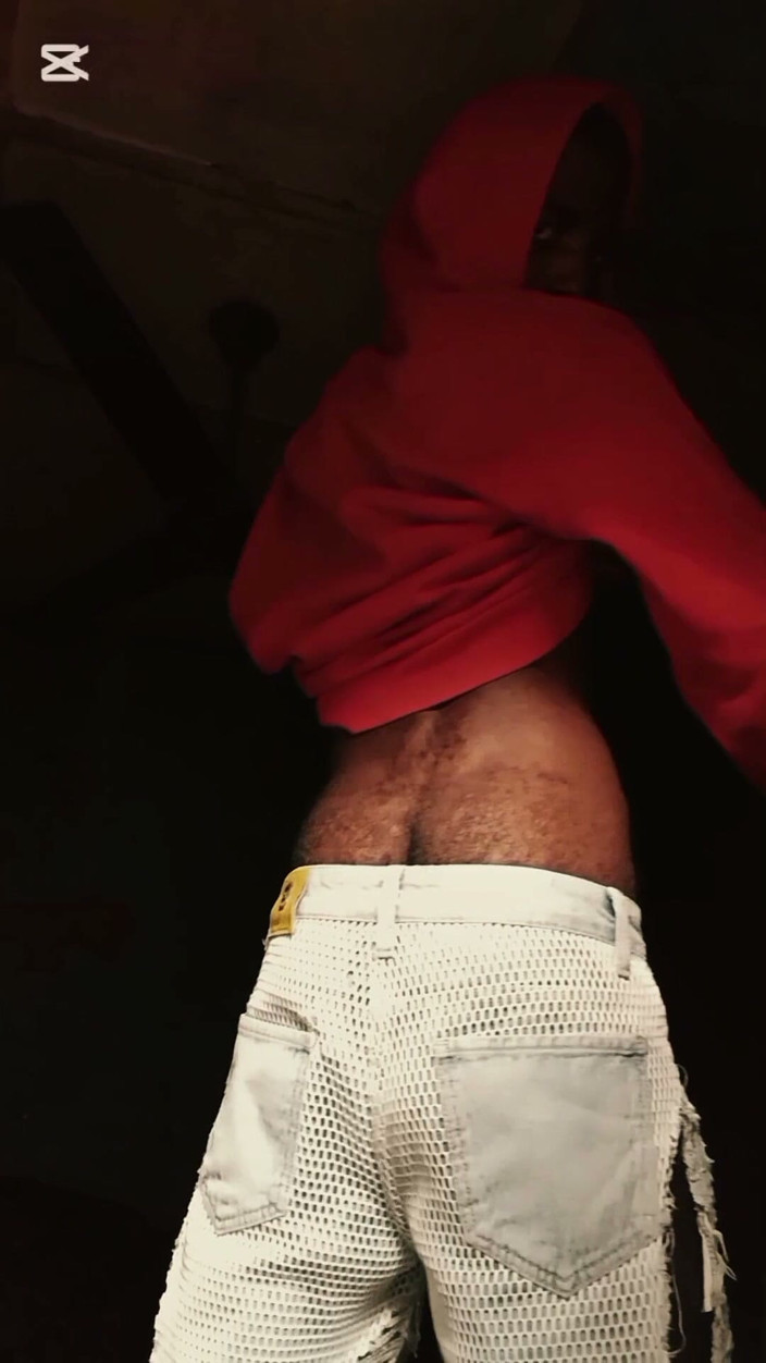 HornyLayer34: เย็ดควยดําใหญ่ของกู