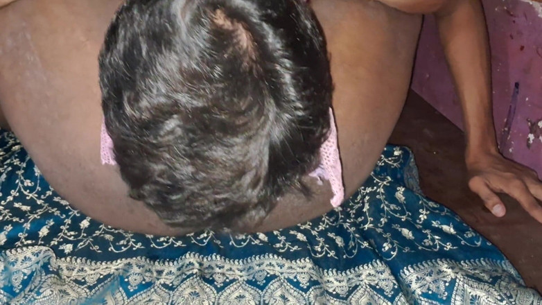 North tamil sex: Лизание киски дези