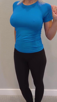 Black Yoga Pants & Blue Compression Shirt Try on