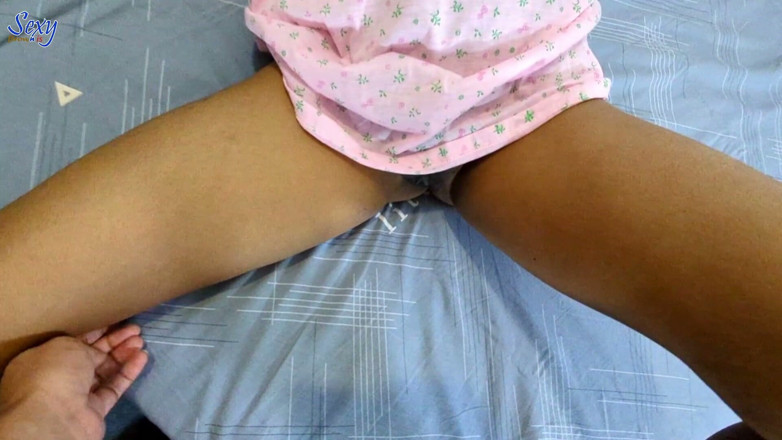 sexybrownis: Camisón Rosa Travesuras Con Mi Hermanastro - Hermanastro, Hermanastra Romántica XXX