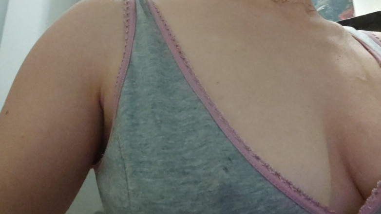 Risky Hairy Couple: Owłosione lizanie pach i mleczne cycki