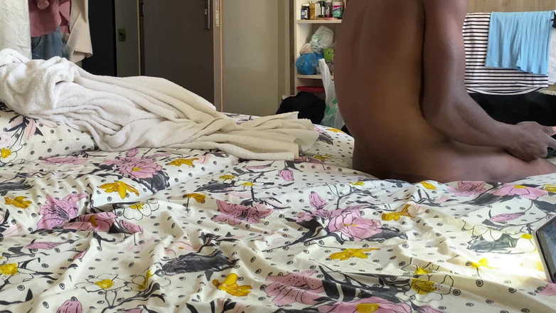 Mr Cute Cock: Куколд Муж Арендует Большой Черный Член, Чтобы Спариться Со Шлюшкой-женой, Часть 2