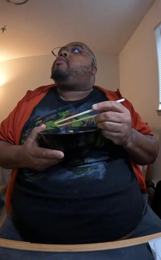 Blkhole420: 星期五午餐肚子