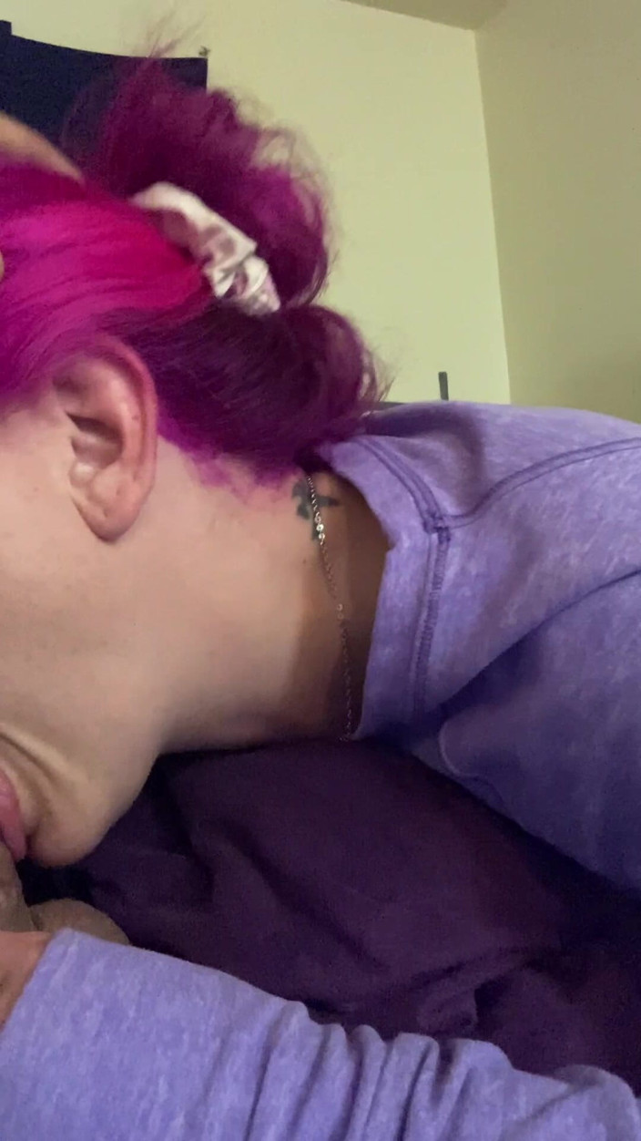 Sexy couple Canada: Blowjob