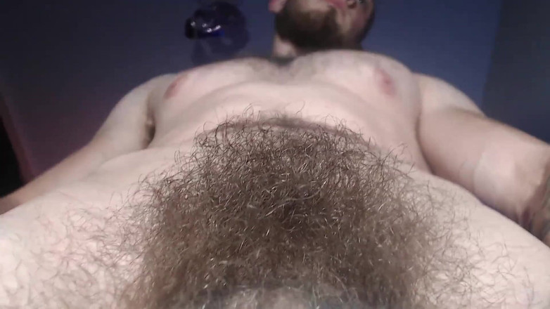 Hunky time: Alfa Peloso