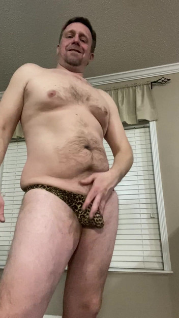 RealBigDill: Big Dick Stepdaddy Feeding My Hungry Stepdaddy Sluts Cum