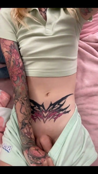 Offering Private Chat Sessions on My Premium Snap Hehe if Interested Send Me a Dm )))