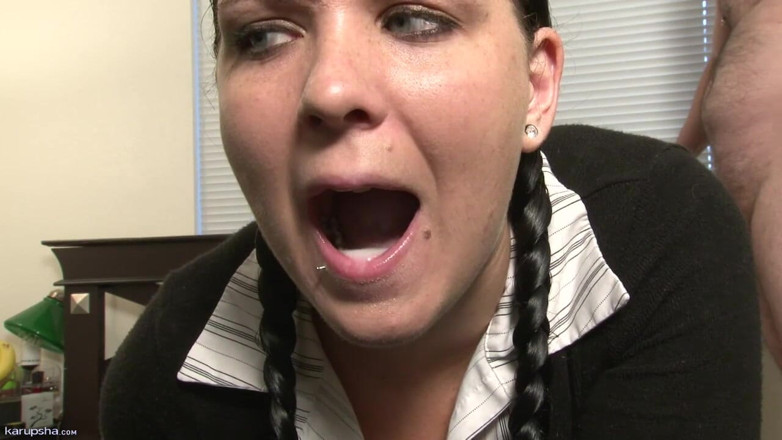 Karups: Kendra Kaine