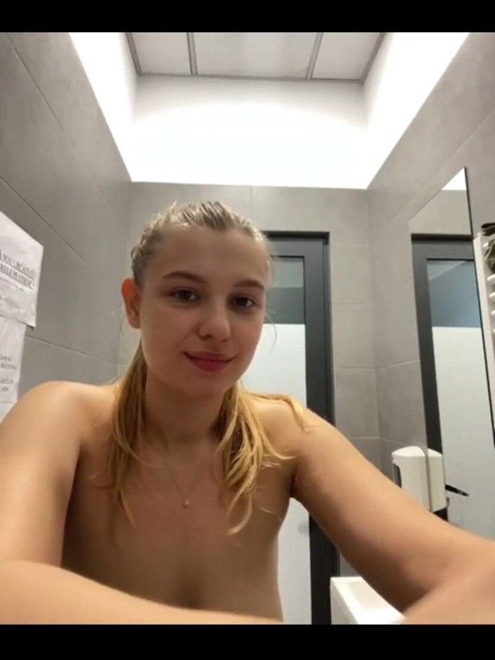 JuiceLussie: Anal Fucking