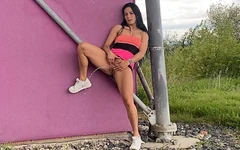 Brincalhona Lexi por Got2Pee onde as meninas vêm mijar