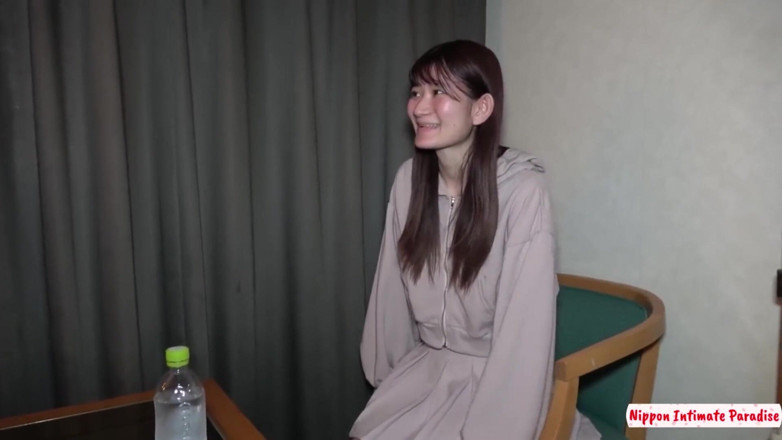 The Sexual Issues: 为期待已久的爱好者展示与苗条的缪斯成人探索大胆的界限