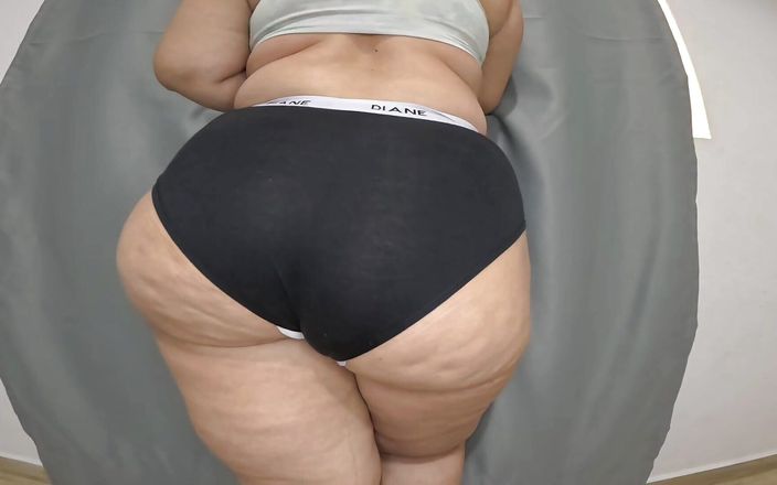 Soraya Culona: बड़ी गांड वाली सौतेली मम्मी अपनी विशाल गांड हिला रही है, उछलती गांड