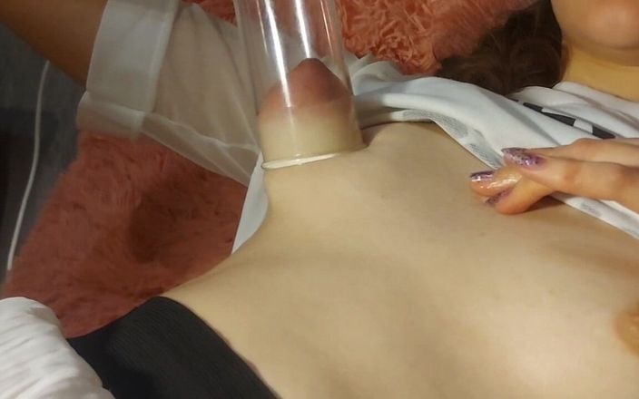 MaksDana33: Wife Tears Herself Apart with a Huge Bottle