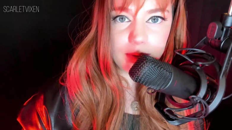 Scarlet Vixen: Ingest, domination mondiale, ASMR