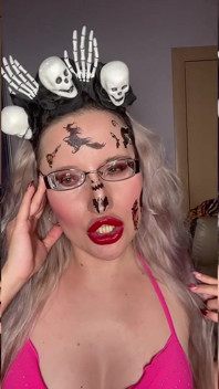 Goddesssglasses Gaze - Sissy Obedience Asmr oleh Findom Goaldigger
