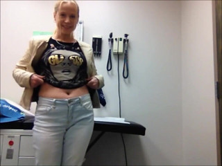 Gartersex: Doctor catches me masturbating in his room
