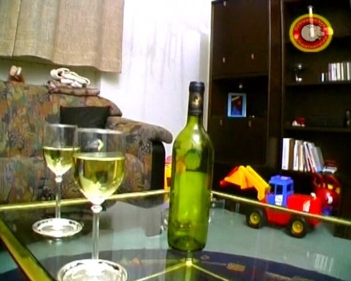 German Amateur Videos: Amatérská německá babička hluboko do krku po hraní s hračkou