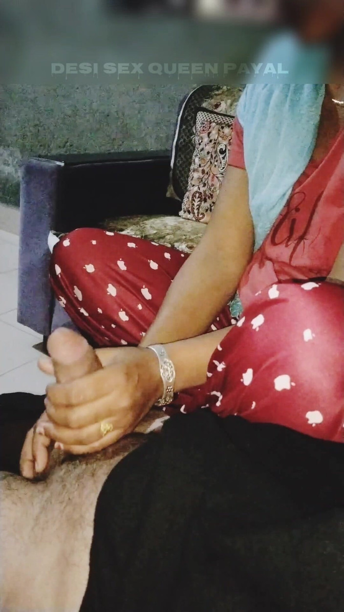Desi Sex Slave: Desi Hot Girl Handjob Her Friend with Pleasure Jerky Girl