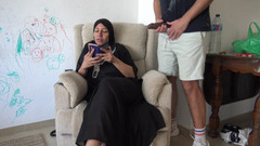 Souzan Halabi: Египетский муж-куколд выбирает большие для анального секса