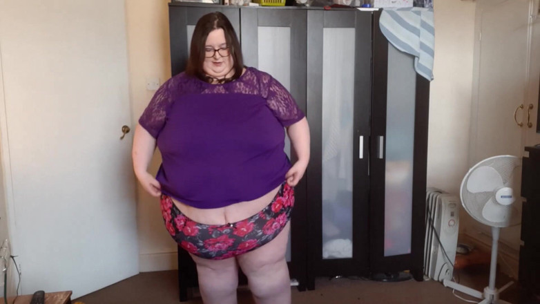 SSBBWLadyBrads: SSBBW date night prova a scoppiare pulsanti