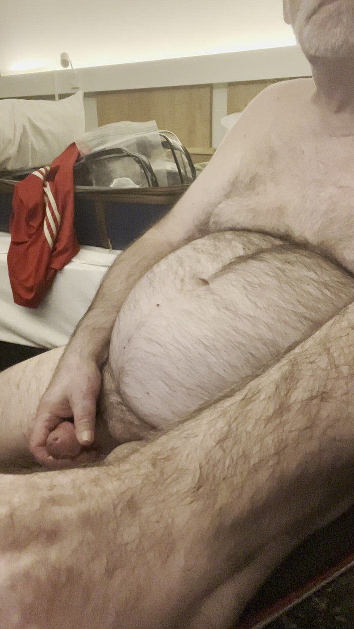 Coach Karl dude lodge: A doua zi după mângâieri și discuții, partea B