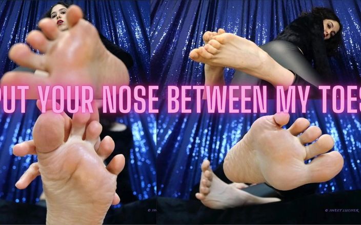 Rebecca Diamante Erotic Femdom: 把你的鼻子放在我的脚趾之间