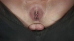 Double Trouble: Dva nadržení chlapi drsně šukají tuto dámu