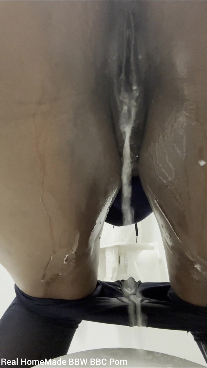 Super sexy ebony cuties: Desperacko dla siusiu sikanie spodnie zanim dostanę się do toalety