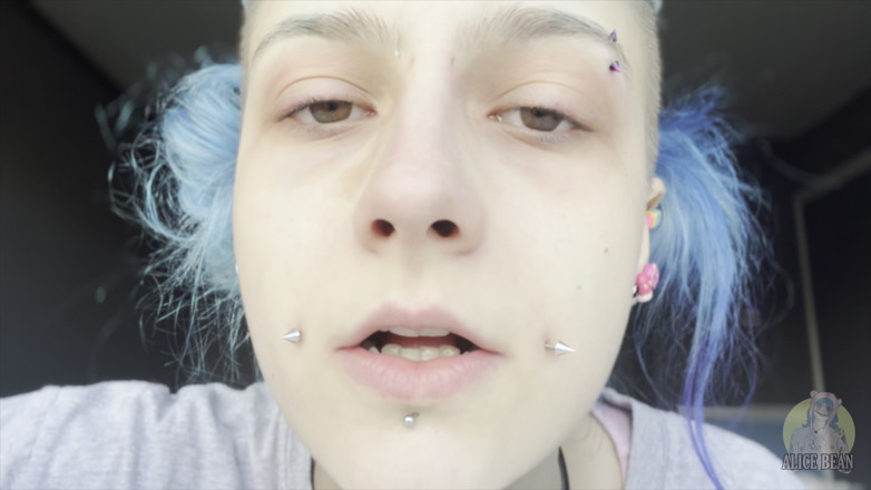 Alice Bean: Palyaçoyu hapşırdırıyor